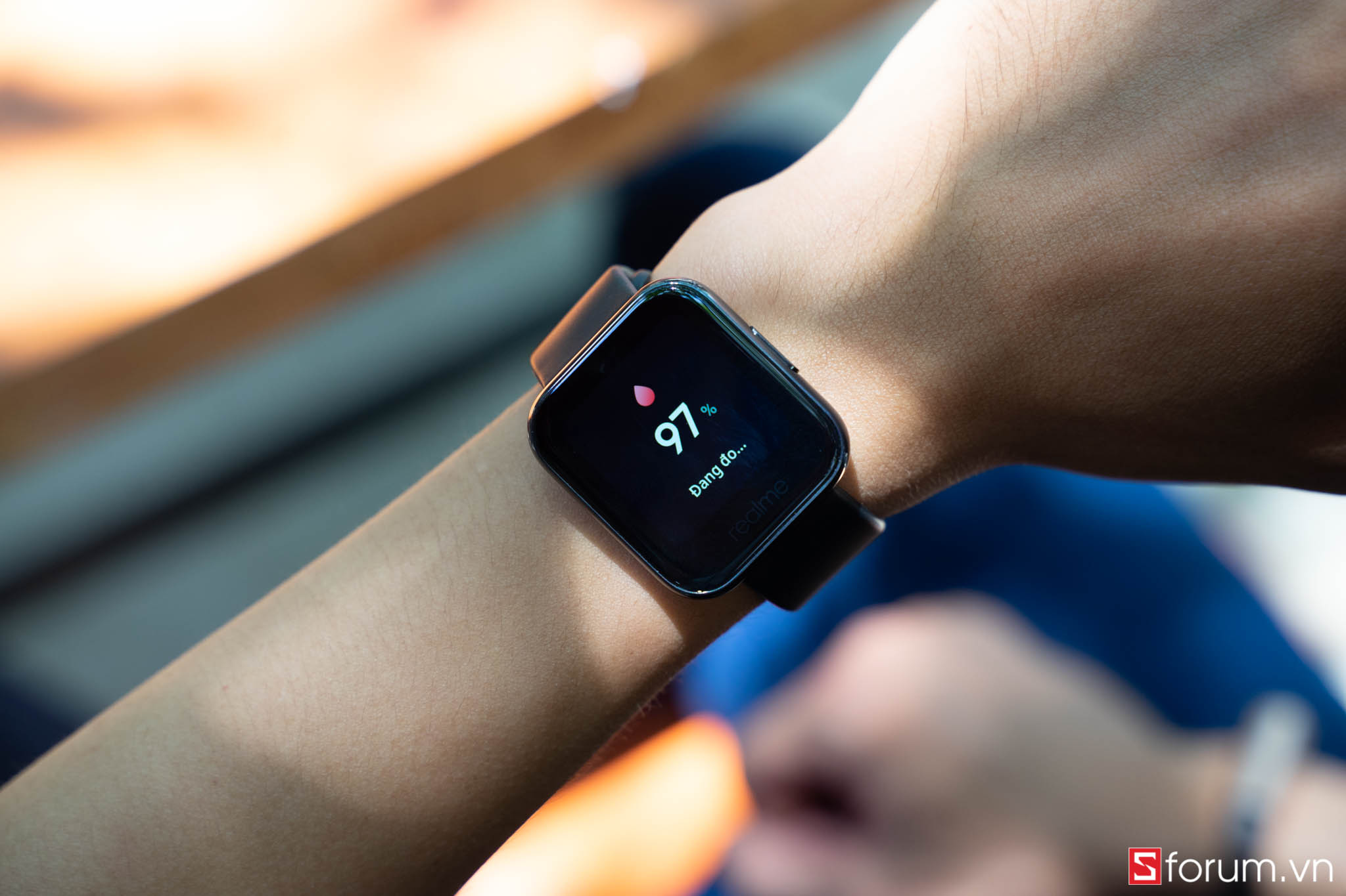 Sforum - Trang thông tin công nghệ mới nhất realme-Watch-20 Đánh giá realme Watch: núp sau cái bóng của Apple Watch hay sẽ khẳng định vị thế cho riêng mình Sforum - Trang thông tin công nghệ mới nhất realme-Watch-20 Đánh giá realme Watch: núp sau cái bóng của Apple Watch hay sẽ khẳng định vị thế cho riêng mình