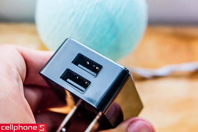 Sạc Energizer Hightech Wall Charger Micro USB 2.4 A ACA2BUSHMC3