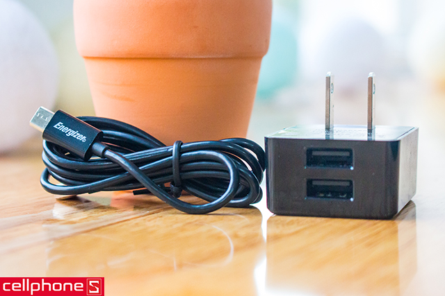 Sạc Energizer Hightech Wall Charger Micro USB 2.4 A ACA2BUSHMC3
