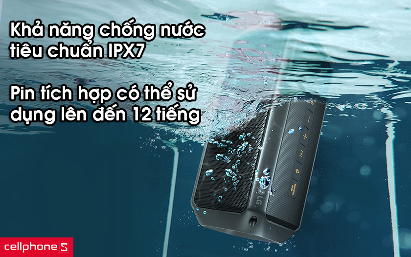 Khả năng chống nước tiêu chuẩn IPX7 và pin tích hợp có thể sử dụng lên đến 12 tiếng