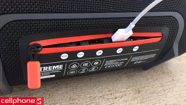 Loa di động JBL Xtreme