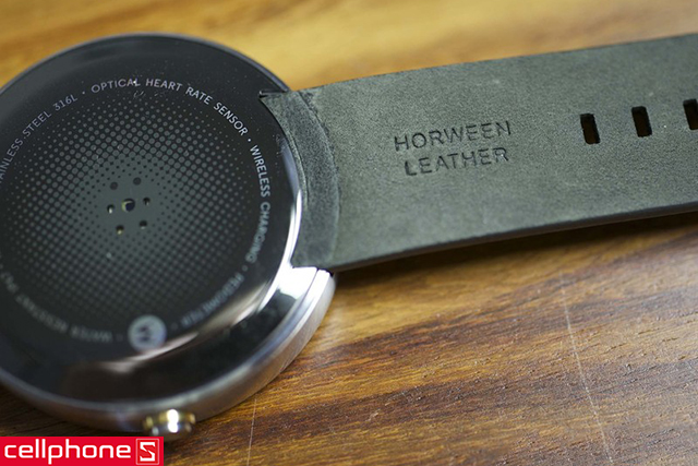 Đồng hồ thông minh Motorola Moto 360