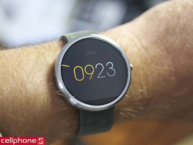 Đồng hồ thông minh Motorola Moto 360