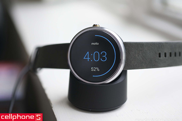 Đồng hồ thông minh Motorola Moto 360