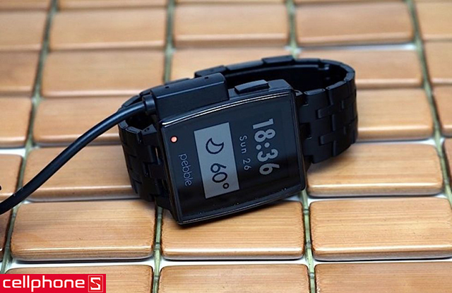 Đồng hồ thông minh Pebble Steel