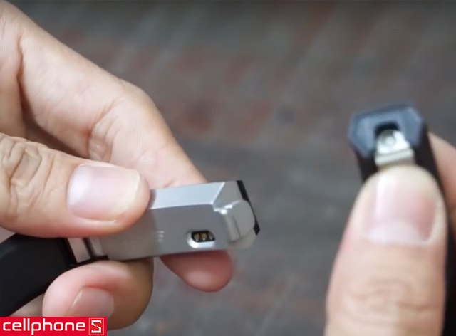 Vòng tay thông minh Fitbit Alta Small