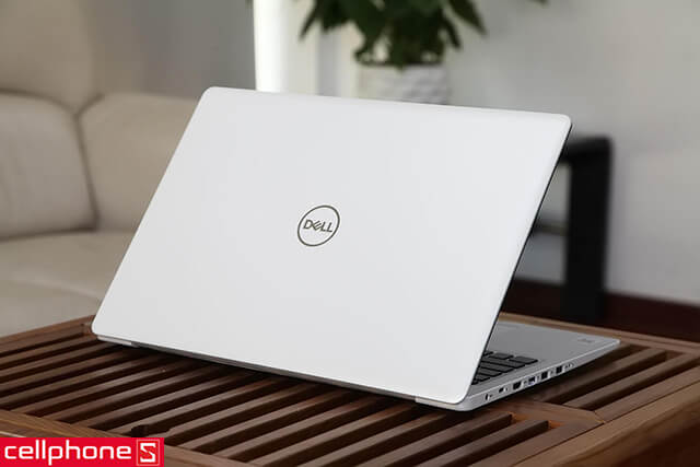 Dell Inspiron 15 5570 70146442