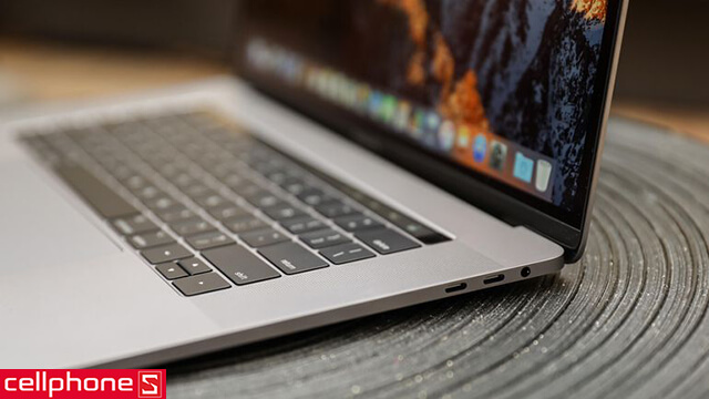 Apple MacBook Pro 13 inch Touch Bar 256GB MR9U2 (2018)