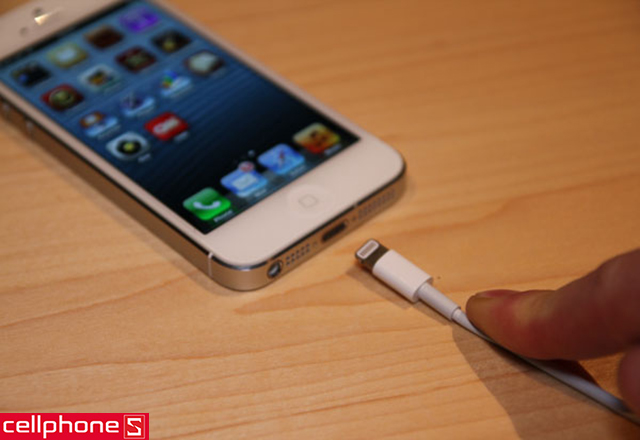 Apple iPhone 5 16GB Chính hãng