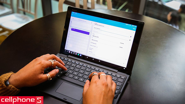 Sony Xperia Z4 Tablet Wi-Fi nhập khẩu