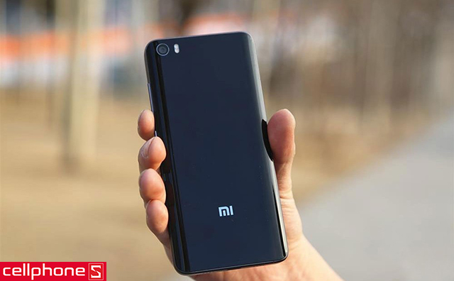 Xiaomi Mi 5 64GB nhập khẩu