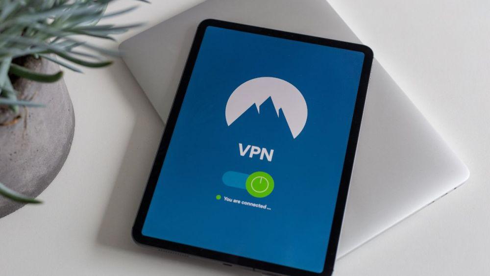 Hướng dẫn cách bật, tắt VPN trên iPhone đơn giản