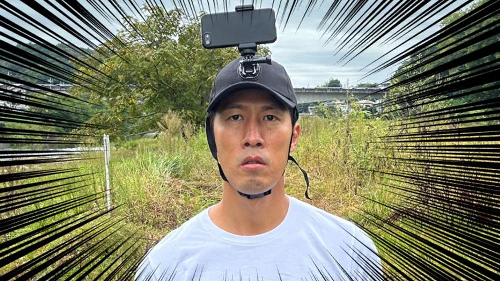 Hài hước với loại mũ dành cho Vlogger, có thể gắn mọi loại máy quay nhỏ gọn trên đầu