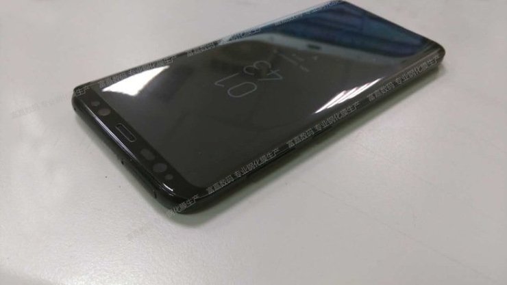 Sforum - Trang thông tin công nghệ mới nhất Galaxy-S8-real-img-3 Galaxy S8 lộ ảnh thực tế với viền màn hình siêu mỏng, phím điều hướng trong màn hình Sforum - Trang thông tin công nghệ mới nhất Galaxy-S8-real-img-3 Galaxy S8 lộ ảnh thực tế với viền màn hình siêu mỏng, phím điều hướng trong màn hình