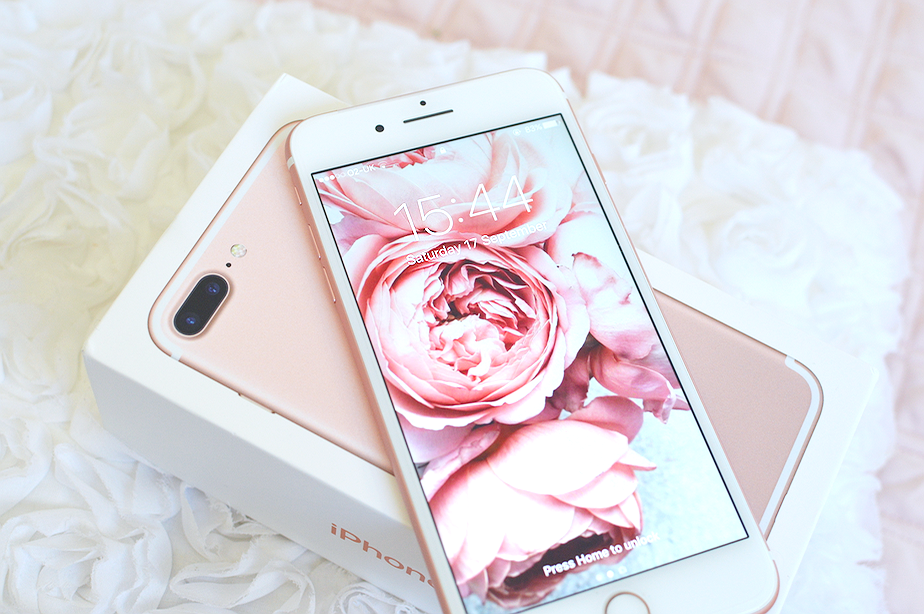 Sforum - Trang thông tin công nghệ mới nhất iphone-7-plus-valentine Tổng hợp 4 mẫu điện thoại ưu đãi Hot nhất mùa Valentine Sforum - Trang thông tin công nghệ mới nhất iphone-7-plus-valentine Tổng hợp 4 mẫu điện thoại ưu đãi Hot nhất mùa Valentine