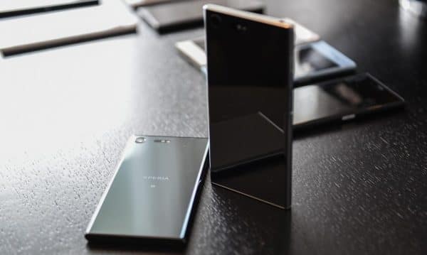 Sforum - Trang thông tin công nghệ mới nhất sony-xperia-xzs-xz-premium-6-600x359 Đây là lý do máy Sony Xperia tại Mỹ không có cảm biến vân tay Sforum - Trang thông tin công nghệ mới nhất sony-xperia-xzs-xz-premium-6-600x359 Đây là lý do máy Sony Xperia tại Mỹ không có cảm biến vân tay