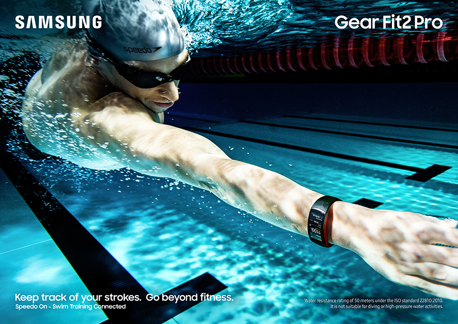 Sforum - Trang thông tin công nghệ mới nhất Samsung-Gear-Fit-2-Pro-6 Samsung vừa giới thiệu Gear Fit 2 Pro: chống nước 5 ATM, thiết kế dây đeo được cải thiện Sforum - Trang thông tin công nghệ mới nhất Samsung-Gear-Fit-2-Pro-6 Samsung vừa giới thiệu Gear Fit 2 Pro: chống nước 5 ATM, thiết kế dây đeo được cải thiện