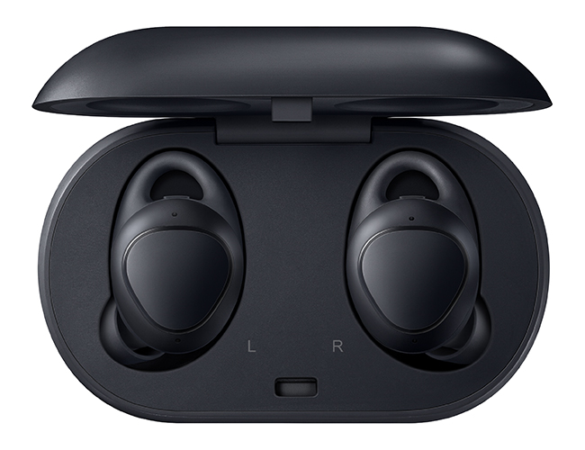Sforum - Trang thông tin công nghệ mới nhất Samsung-Gear-IconX-2018 Gear IconX mới của Samsung đã khắc phục được vấn đề lớn nhất ở thế hệ đầu tiên Sforum - Trang thông tin công nghệ mới nhất Samsung-Gear-IconX-2018 Gear IconX mới của Samsung đã khắc phục được vấn đề lớn nhất ở thế hệ đầu tiên