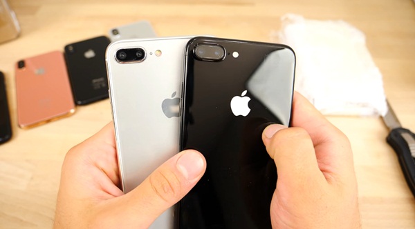 Sforum - Trang thông tin công nghệ mới nhất iphone-8-iphone7s-iphone7s-plus-04 Trên tay bản mẫu iPhone 8, iPhone 7s Plus và iPhone 7s sắp được Apple ra mắt trong tháng tới Sforum - Trang thông tin công nghệ mới nhất iphone-8-iphone7s-iphone7s-plus-04 Trên tay bản mẫu iPhone 8, iPhone 7s Plus và iPhone 7s sắp được Apple ra mắt trong tháng tới