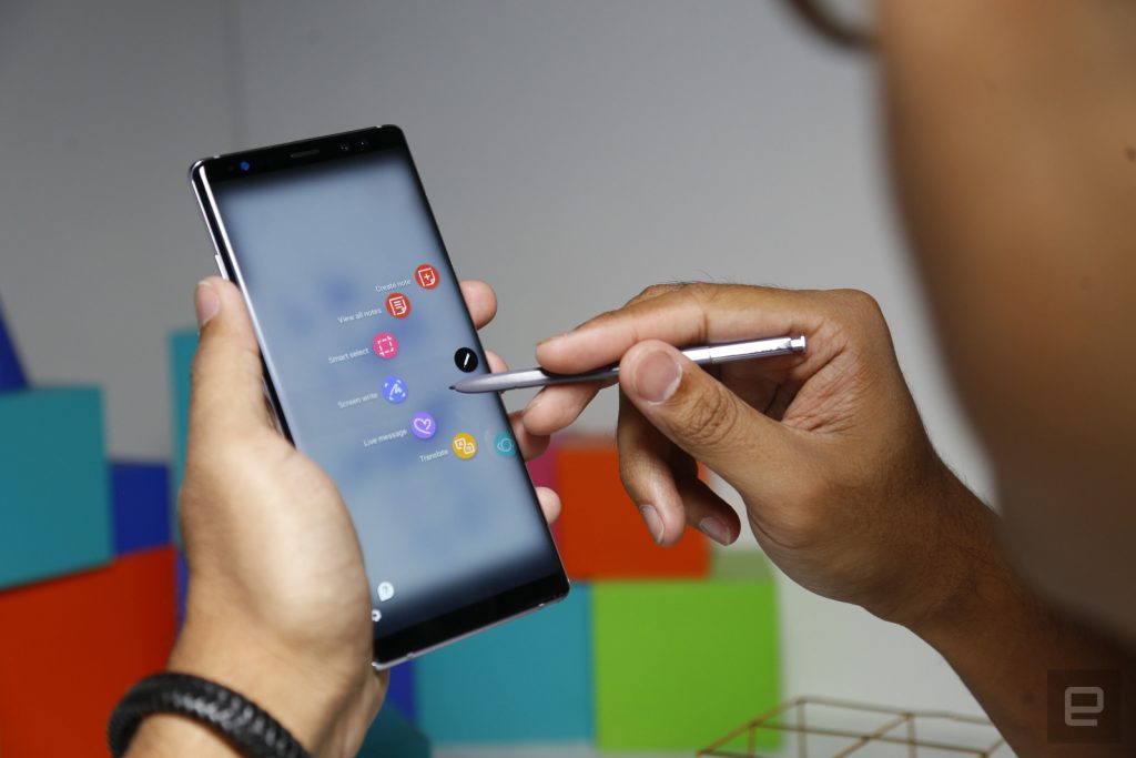 Sforum - Trang thông tin công nghệ mới nhất mg-1013-1-1024x683 Trên tay Galaxy Note 8: Đẹp thế này thì hãy quên Note 7 đi! Sforum - Trang thông tin công nghệ mới nhất mg-1013-1-1024x683 Trên tay Galaxy Note 8: Đẹp thế này thì hãy quên Note 7 đi!