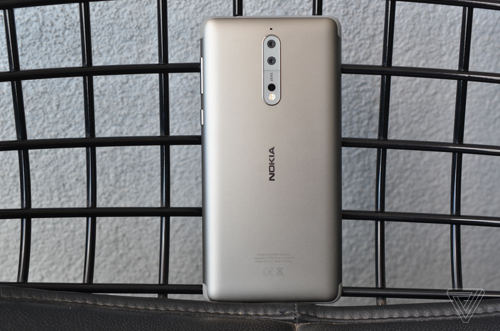 Sforum - Trang thông tin công nghệ mới nhất nokia-8-02 Nokia 8 chính thức ra mắt: Snapdragon 835, Camera kép chụp ảnh Bothie, giá 16 triệu đồng Sforum - Trang thông tin công nghệ mới nhất nokia-8-02 Nokia 8 chính thức ra mắt: Snapdragon 835, Camera kép chụp ảnh Bothie, giá 16 triệu đồng