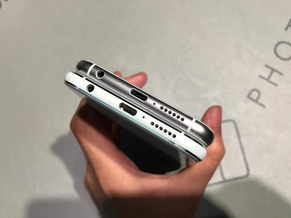 Sforum - Trang thông tin công nghệ mới nhất z47-600x450 Trên tay Zenfone 4 Pro và Zenfone 4: Bộ đôi smartphone cao cấp của Asus Sforum - Trang thông tin công nghệ mới nhất z47-600x450 Trên tay Zenfone 4 Pro và Zenfone 4: Bộ đôi smartphone cao cấp của Asus