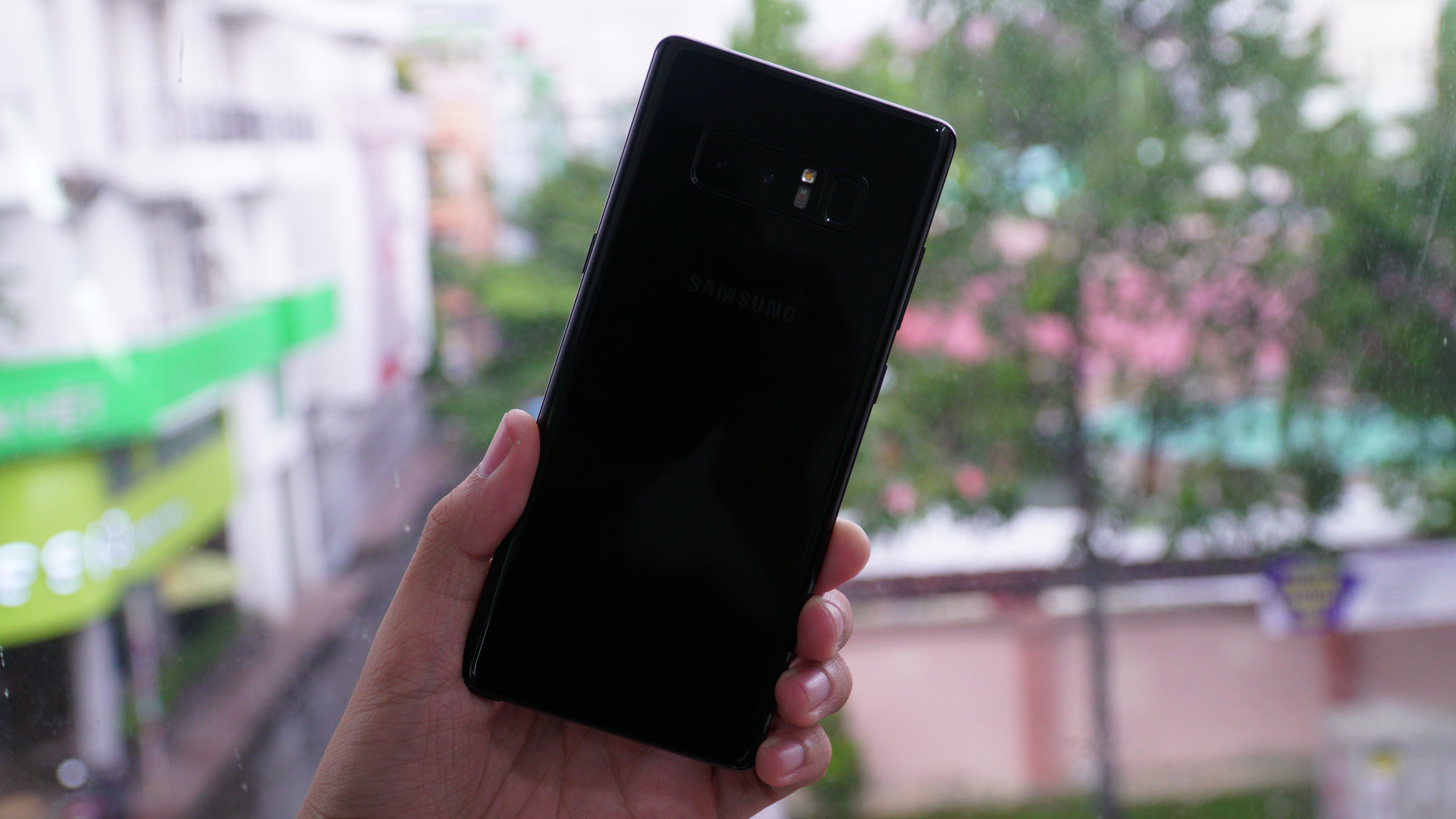 Sforum - Trang thông tin công nghệ mới nhất DSC00470 Đánh giá chi tiết Galaxy Note8: siêu phẩm đáng mua nhất năm 2017 Sforum - Trang thông tin công nghệ mới nhất DSC00470 Đánh giá chi tiết Galaxy Note8: siêu phẩm đáng mua nhất năm 2017