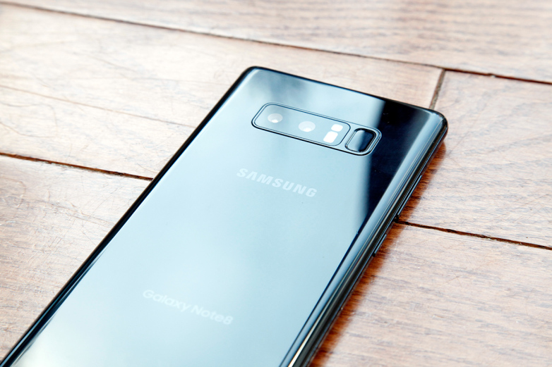 Sforum - Trang thông tin công nghệ mới nhất bgr-galaxy-note-8-11 Galaxy Note 9 sẽ không có cảm biến vân tay dưới màn hình ? Sforum - Trang thông tin công nghệ mới nhất bgr-galaxy-note-8-11 Galaxy Note 9 sẽ không có cảm biến vân tay dưới màn hình ?