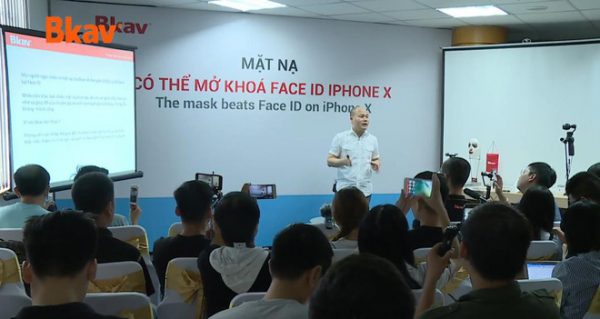 Sforum - Trang thông tin công nghệ mới nhất BKAV-faceid-600x319 BKAV: Face ID của iPhone X kém an toàn hơn cảm biến mống mắt của Samsung Sforum - Trang thông tin công nghệ mới nhất BKAV-faceid-600x319 BKAV: Face ID của iPhone X kém an toàn hơn cảm biến mống mắt của Samsung