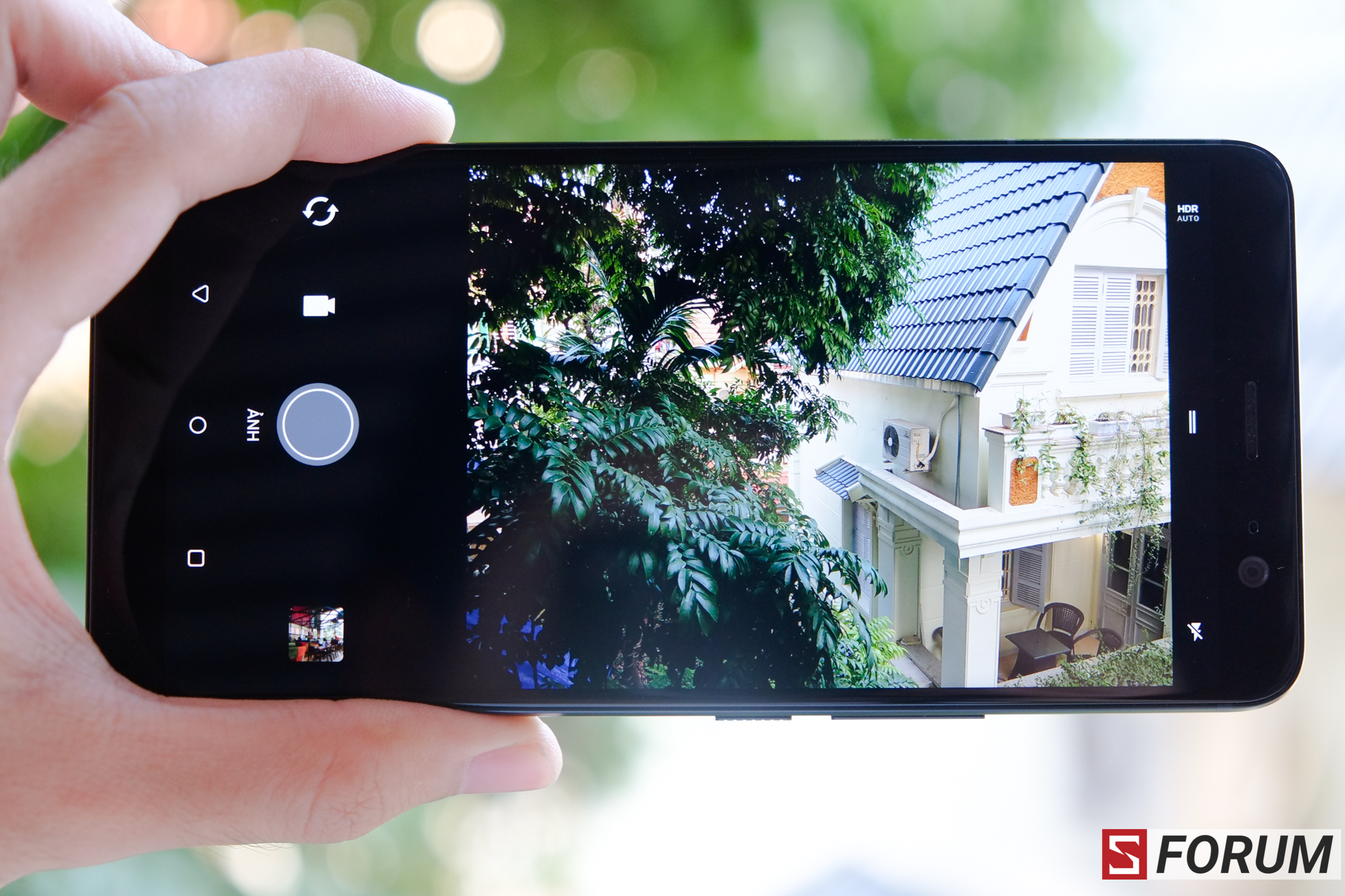 Sforum - Trang thông tin công nghệ mới nhất DSCF1603 Trên tay nhanh HTC U11 Plus: Thiết kế đẹp, camera tuyệt vời, nhưng mức giá phải suy nghĩ Sforum - Trang thông tin công nghệ mới nhất DSCF1603 Trên tay nhanh HTC U11 Plus: Thiết kế đẹp, camera tuyệt vời, nhưng mức giá phải suy nghĩ