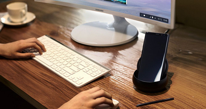 Sforum - Trang thông tin công nghệ mới nhất Samsung-Galaxy-Note-8-Microsoft-Store-02 Sau Galaxy S8, Microsoft tiếp tục mở bán Galaxy Note8 Sforum - Trang thông tin công nghệ mới nhất Samsung-Galaxy-Note-8-Microsoft-Store-02 Sau Galaxy S8, Microsoft tiếp tục mở bán Galaxy Note8