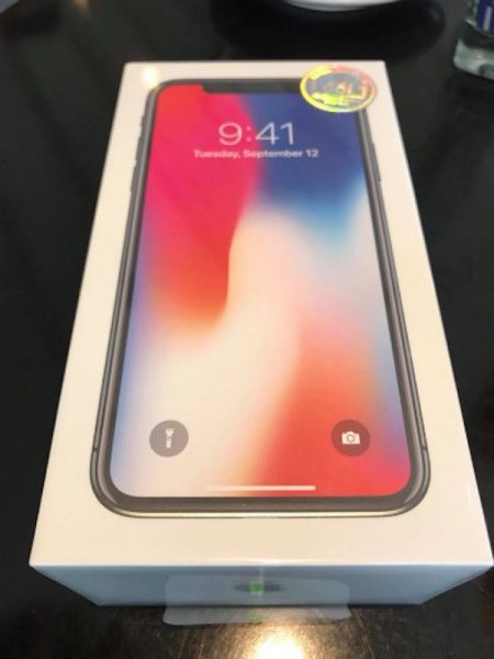 Sforum - Trang thông tin công nghệ mới nhất iphone_X-450x600 iPhone X chính hãng FPT Trading giá từ 29.9 triệu, lên kệ CellphoneS từ 25/11 với nhiều ưu đãi hấp dẫn Sforum - Trang thông tin công nghệ mới nhất iphone_X-450x600 iPhone X chính hãng FPT Trading giá từ 29.9 triệu, lên kệ CellphoneS từ 25/11 với nhiều ưu đãi hấp dẫn