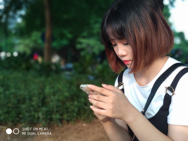 Sforum - Trang thông tin công nghệ mới nhất 22520061_723522854524288_3993872294432568502_o-600x450 Mẹo chụp ảnh xóa phông đẹp bằng smartphone Sforum - Trang thông tin công nghệ mới nhất 22520061_723522854524288_3993872294432568502_o-600x450 Mẹo chụp ảnh xóa phông đẹp bằng smartphone