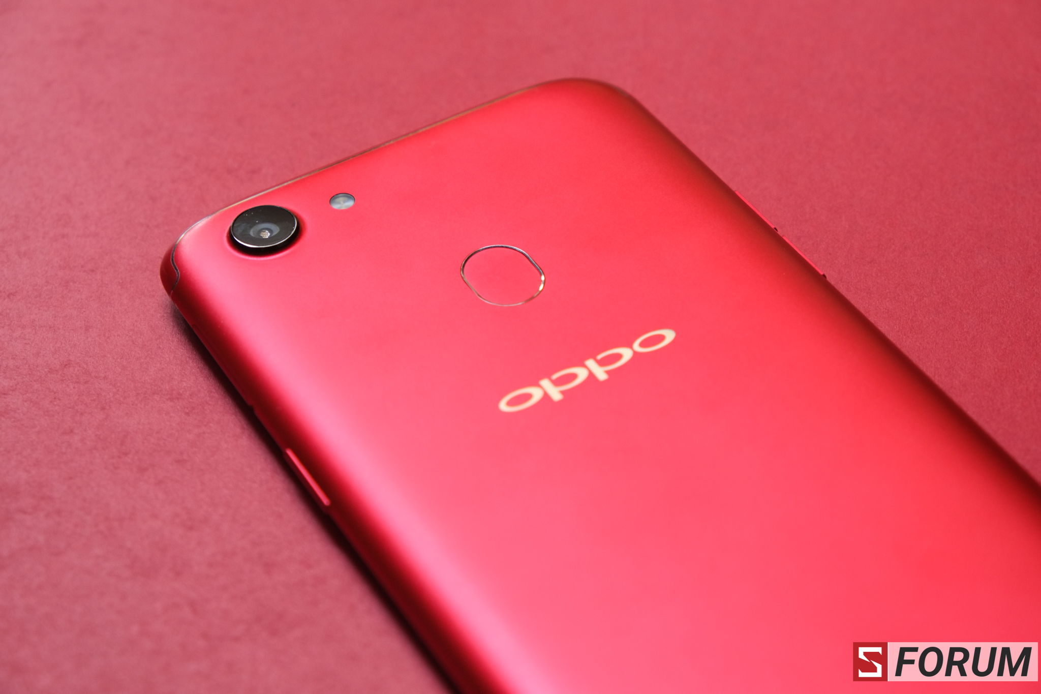 Sforum - Trang thông tin công nghệ mới nhất DSCF1678 Trên tay Oppo F5 6GB RED: Sắc màu cho mùa lễ hội Sforum - Trang thông tin công nghệ mới nhất DSCF1678 Trên tay Oppo F5 6GB RED: Sắc màu cho mùa lễ hội