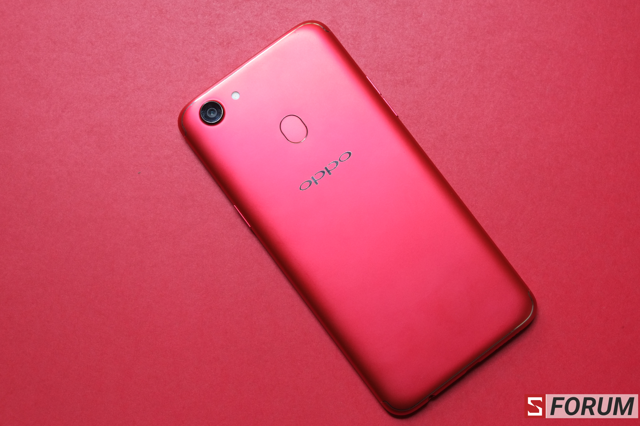 Sforum - Trang thông tin công nghệ mới nhất DSCF1688 Trên tay Oppo F5 6GB RED: Sắc màu cho mùa lễ hội Sforum - Trang thông tin công nghệ mới nhất DSCF1688 Trên tay Oppo F5 6GB RED: Sắc màu cho mùa lễ hội