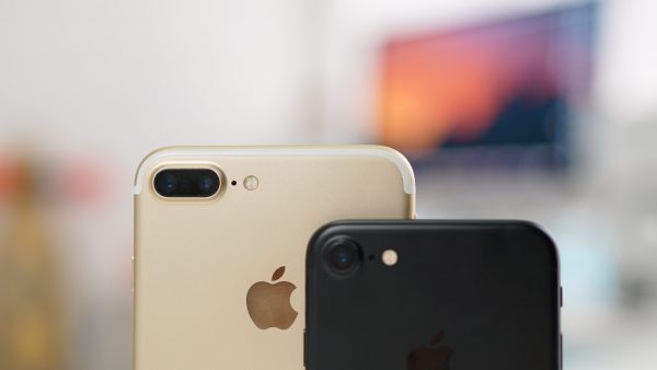 Sforum - Trang thông tin công nghệ mới nhất maxresdefault-9-600x338 Samsung sẽ áp dụng chiến lược thông minh của Apple vào Galaxy S9 và S9+ Sforum - Trang thông tin công nghệ mới nhất maxresdefault-9-600x338 Samsung sẽ áp dụng chiến lược thông minh của Apple vào Galaxy S9 và S9+