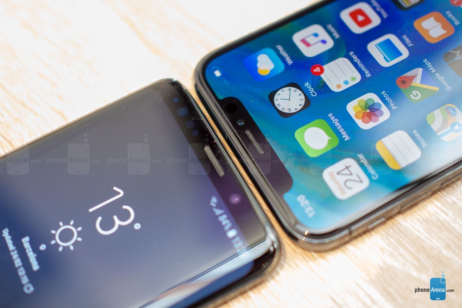 iPhone X có 