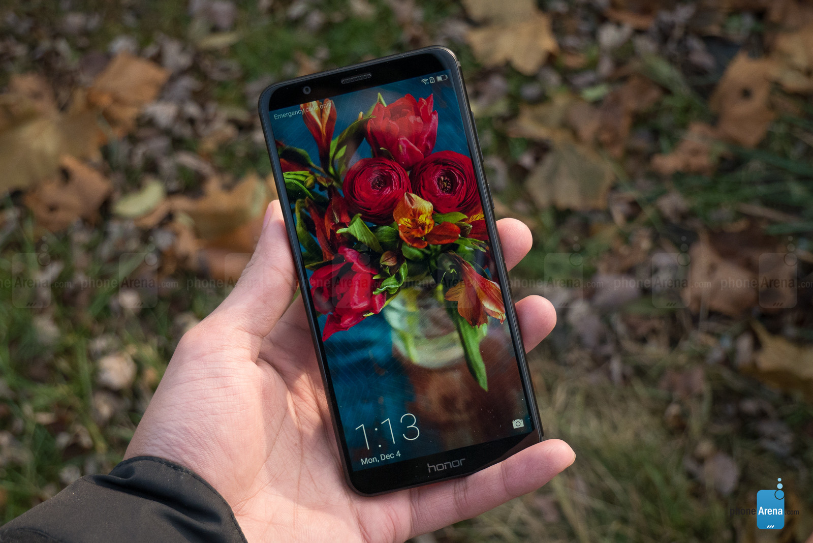 Honor 7X thuộc phân khúc tầm trung với thiết kế khá đẹp