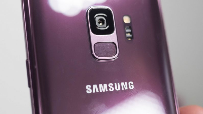 Sforum - Trang thông tin công nghệ mới nhất Samsung-Galaxy-S9-S9-Plus-6-of-13-2-796x448 Galaxy S9 và S9+ chỉ có thể quay video 4K trong 5 phút Sforum - Trang thông tin công nghệ mới nhất Samsung-Galaxy-S9-S9-Plus-6-of-13-2-796x448 Galaxy S9 và S9+ chỉ có thể quay video 4K trong 5 phút