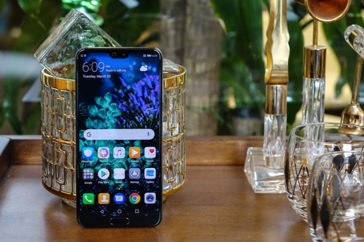 Sforum - Trang thông tin công nghệ mới nhất ap_resize Huawei P20 và P20 Pro chính thức trình làng: thiết kế tai thỏ, camera 3 ống kính, giá từ 19 triệu đồng Sforum - Trang thông tin công nghệ mới nhất ap_resize Huawei P20 và P20 Pro chính thức trình làng: thiết kế tai thỏ, camera 3 ống kính, giá từ 19 triệu đồng