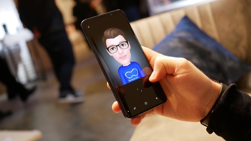 Sforum - Trang thông tin công nghệ mới nhất samsung-galaxy-s9-ar-emoji_sam_800x450 Galaxy S9 | S9+ đáng giá không chỉ đến từ chức năng Sforum - Trang thông tin công nghệ mới nhất samsung-galaxy-s9-ar-emoji_sam_800x450 Galaxy S9 | S9+ đáng giá không chỉ đến từ chức năng