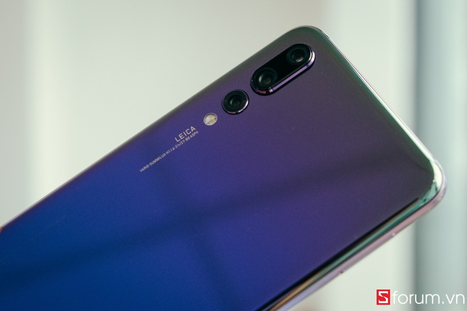 Sforum - Trang thÃ´ng tin cÃ´ng nghá» má»i nháº¥t DSCF7324-2-960x640 ÄÃ¡nh giÃ¡ Huawei P20 Pro: Flagship áº¥n tÆ°á»£ng nháº¥t tá»« trÆ°á»c Äáº¿n nay cá»§a Huawei 