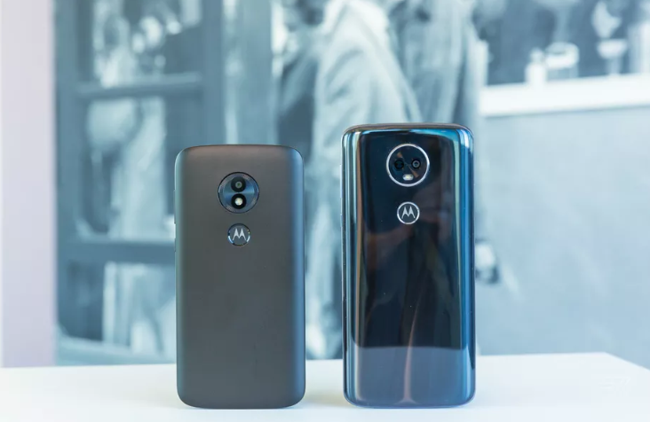 Motorola giới thiệu Moto G6 và E5 với màn hình dài và pin khủng