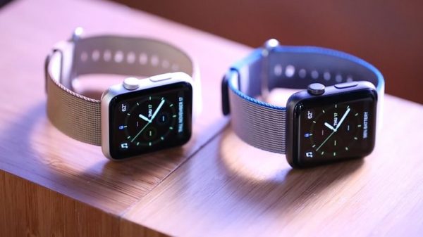 Sforum - Trang thông tin công nghệ mới nhất apple-watch-series-1-600x337 15 mẹo giúp cho chiếc Apple Watch của bạn có thời lượng pin "trâu" hơn 
