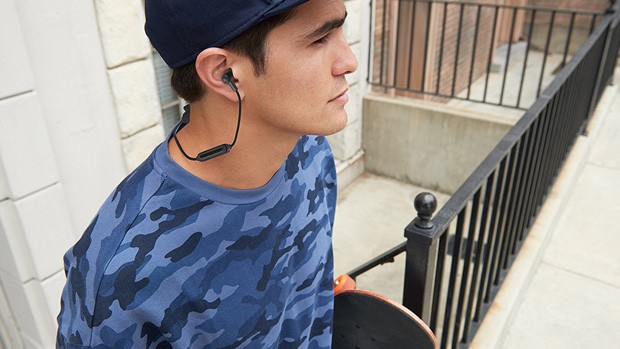 JBL E25BT cho cảm giác thoải mái khi sử dụng