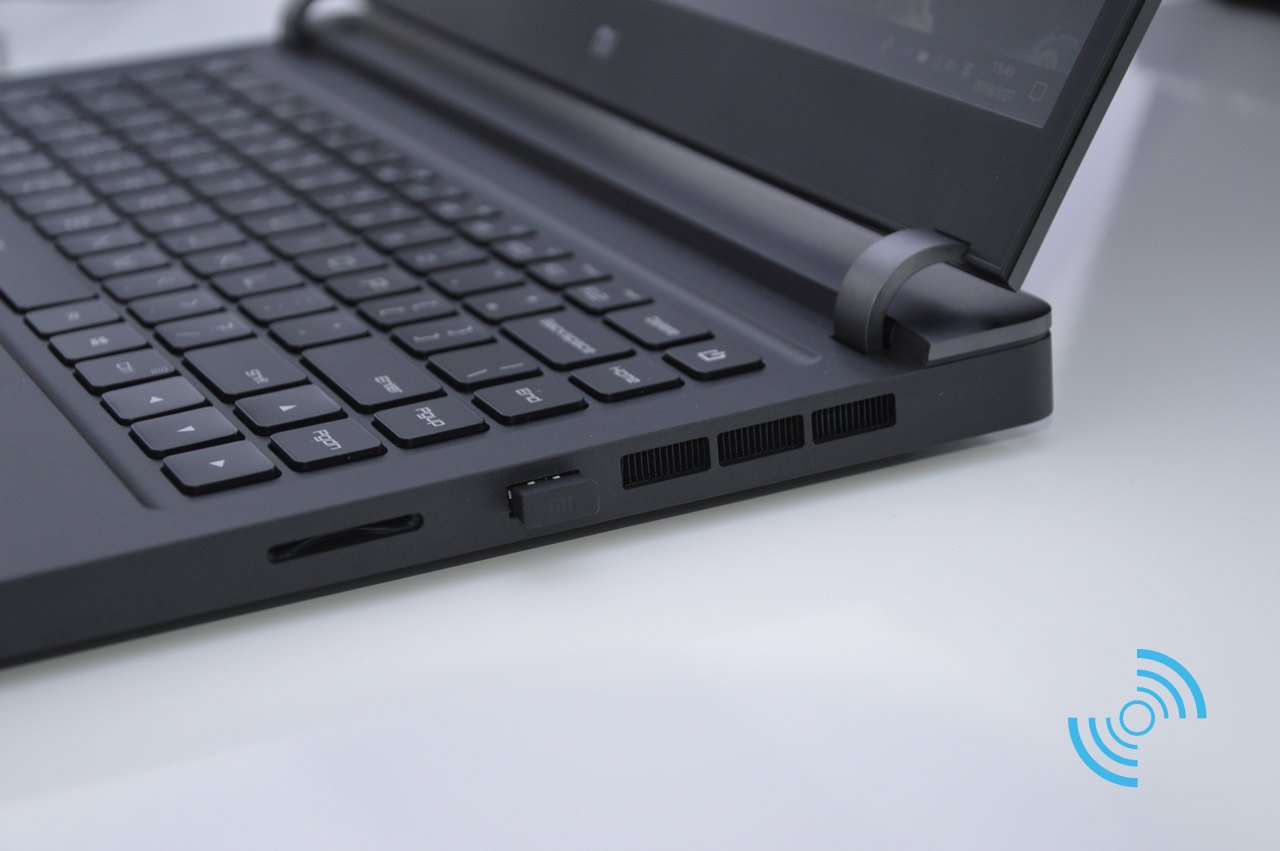 Sforum - Trang thông tin công nghệ mới nhất mi-gaming-laptop-hands-on-3 Trên tay Xiaomi Mi Gaming Laptop: Thiết kế hầm hố, hiệu năng khủng với Intel Core i7, GTX 1060, giá từ 21 triệu Sforum - Trang thông tin công nghệ mới nhất mi-gaming-laptop-hands-on-3 Trên tay Xiaomi Mi Gaming Laptop: Thiết kế hầm hố, hiệu năng khủng với Intel Core i7, GTX 1060, giá từ 21 triệu