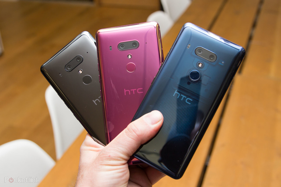 Sforum - Trang thông tin công nghệ mới nhất 144533-phones-review-hands-on-htc-u12-image19-ldehg0qb3j HTC tiết lộ lý do tại sao hãng không tích hợp sạc không dây trên chiếc HTC U12+ Sforum - Trang thông tin công nghệ mới nhất 144533-phones-review-hands-on-htc-u12-image19-ldehg0qb3j HTC tiết lộ lý do tại sao hãng không tích hợp sạc không dây trên chiếc HTC U12+