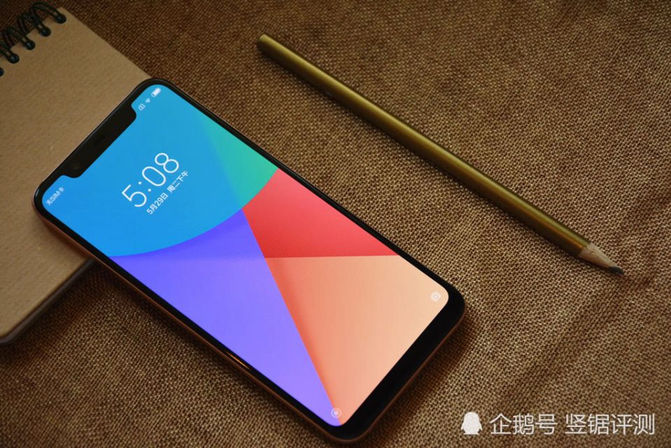Sforum - Trang thông tin công nghệ mới nhất 18053116361949909-960x641 Trên tay nhanh Xiaomi Mi 8: Thiết kế mặt kính sang trọng, "tai thỏ" ẩn được, giá từ 9.5 triệu Sforum - Trang thông tin công nghệ mới nhất 18053116361949909-960x641 Trên tay nhanh Xiaomi Mi 8: Thiết kế mặt kính sang trọng, "tai thỏ" ẩn được, giá từ 9.5 triệu