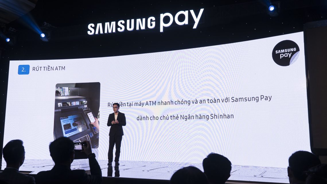 Sforum - Trang thông tin công nghệ mới nhất 5-Samsung-rút-tiền-1140x641 Samsung Pay tiếp tục dẫn đầu xu hướng thanh toán di động một chạm với hệ thống ngân hàng mở rộng và nhiều tính năng hoàn toàn mới Sforum - Trang thông tin công nghệ mới nhất 5-Samsung-rút-tiền-1140x641 Samsung Pay tiếp tục dẫn đầu xu hướng thanh toán di động một chạm với hệ thống ngân hàng mở rộng và nhiều tính năng hoàn toàn mới