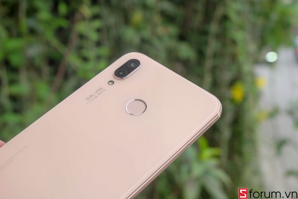 Sforum - Trang thông tin công nghệ mới nhất DSCF6108_result Trên tay Huawei Nova 3e phiên bản Sakura Pink: Sự hòa hợp tuyệt vời giữa mặt lưng kính và sắc hồng phấn quyến rũ Sforum - Trang thông tin công nghệ mới nhất DSCF6108_result Trên tay Huawei Nova 3e phiên bản Sakura Pink: Sự hòa hợp tuyệt vời giữa mặt lưng kính và sắc hồng phấn quyến rũ